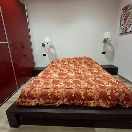 Casa Elsa, Centralissima Comoda Stazione Porta Nuova Apartamento